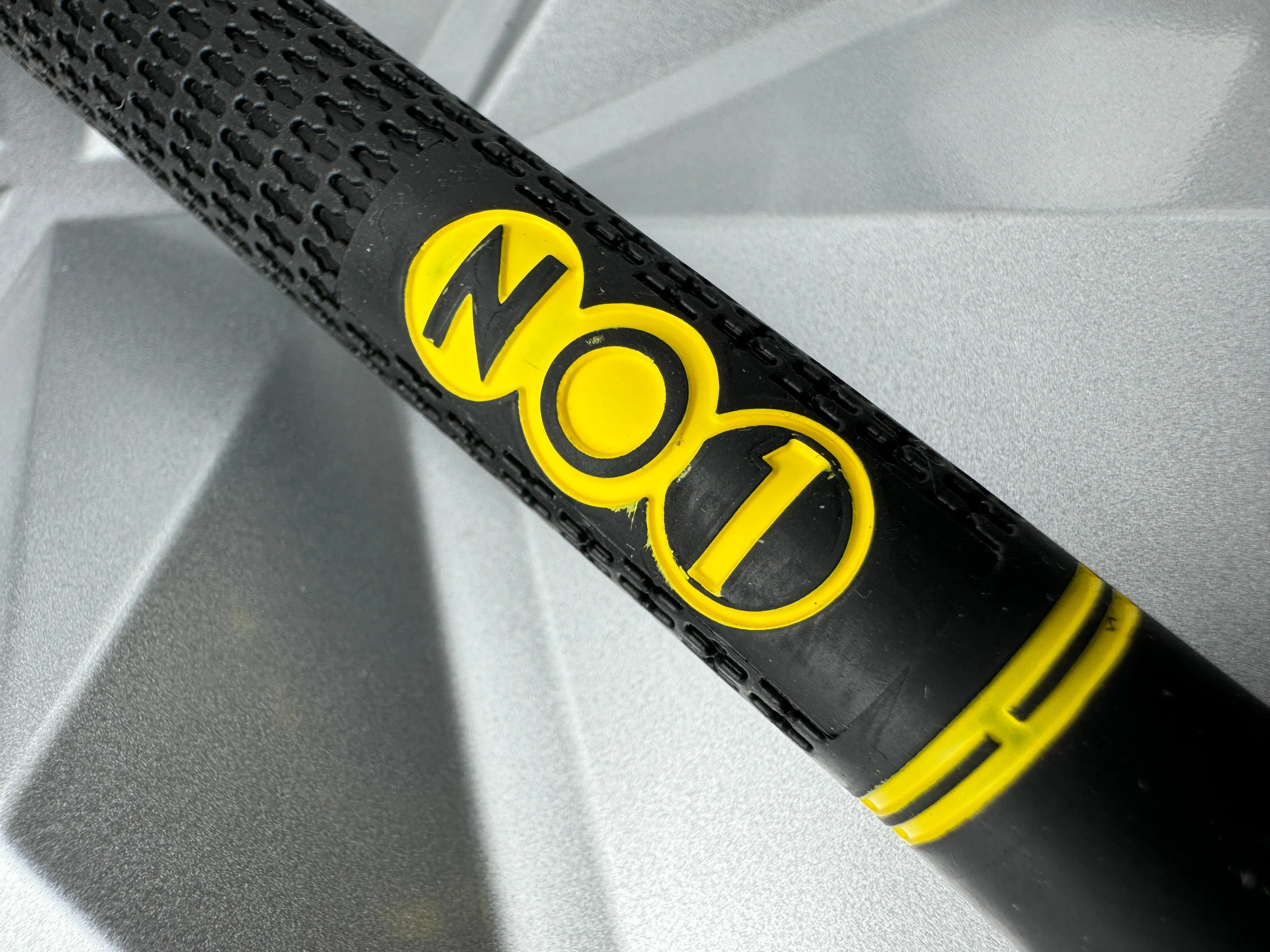 NO1 50 Series Soft Round - Black x Logo Yellow x End Cap Yellow